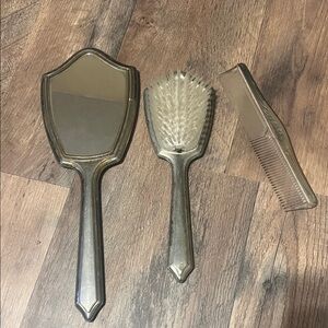 Elegant Silver Hair Accessory Set